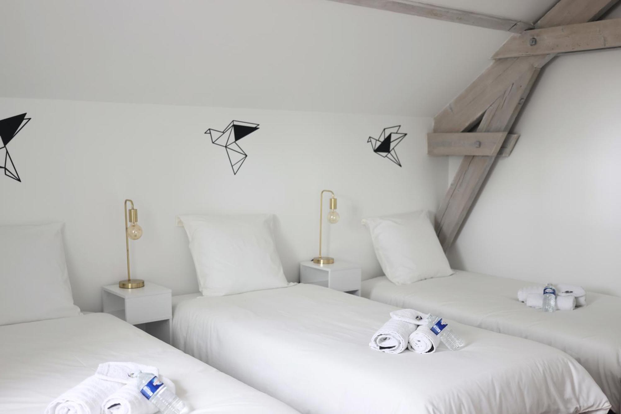L'Equinoxe - Parking Prive - Zapart'Hotels Malesherbes Экстерьер фото